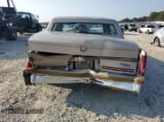 ✅ 1988 Cadillac DeVille • VIN: 1G6CD5158J4337280 • Лот: 81065025. Опубликован ранее на Copart с пробегом 123 151 миль. Бесплатный доступ к архиву аукционных продаж из США и подробный отчёт об истории автомобиля на DreamBid. Изображение 6.