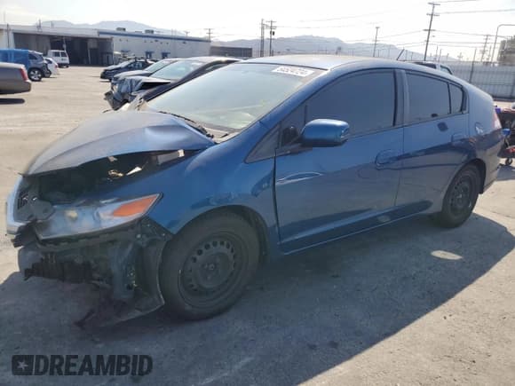 ✅ 2014 Honda Insight • VIN: JHMZE2H35ES002727 • Лот: 64524724. Опубликован ранее на Copart с пробегом 179 374 миль. Бесплатный доступ к архиву аукционных продаж из США и подробный отчёт об истории автомобиля на DreamBid. Изображение 1.
