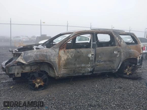 ✅ 2012 GMC Acadia SL • VIN: 1GKKVNED5CJ240800 • Lot: 42884461. Wystawiony na IAAI z przebiegiem 137 134 mil. Bezpłatny archiwum sprzedaży aukcyjnych z USA i szczegółowy raport historii pojazdu na DreamBid. Zdjęcie 6.