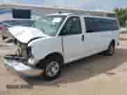 2017 Chevrolet Express Passenger LT с VIN 1GAZGPFG5H1336841, выставлен на аукционе IAAI как лот 43382617 с пробегом 147 896 миль миль и . История ставок и продаж доступна на DreamBid. Изображение 18.