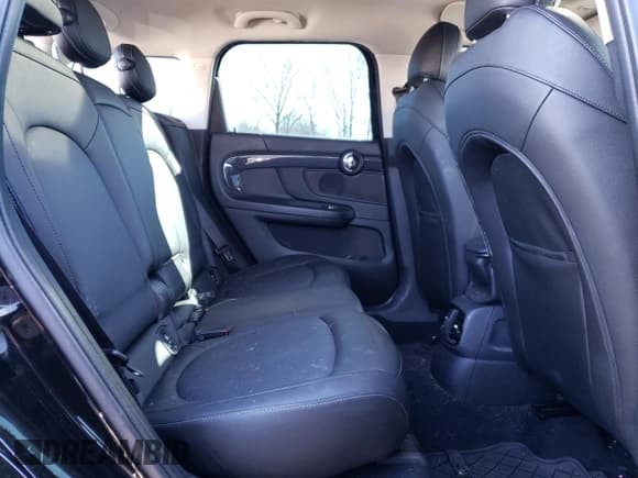 ✅ 2020 MINI Countryman Cooper S • VIN: WMZYX1C07L3L40197 • Lot: 46981125. Listed on Copart with 54,180 mi. Free auction sales archive from the USA and detailed vehicle history report at DreamBid. Image 10.