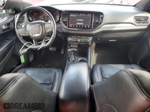 ✅ 2023 Dodge Durango GT • VIN: 1C4RDHDG4PC571825 • Lot: 56158955. Wystawiony na Copart z przebiegiem 56 037 mil. Bezpłatny archiwum sprzedaży aukcyjnych z USA i szczegółowy raport historii pojazdu na DreamBid. Zdjęcie 8.