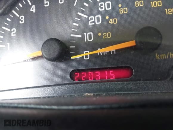 ✅ 2005 Pontiac Sunfire • VIN: 3G2JB12F85S154014 • Lot: 42492151. Wystawiony na IAAI z przebiegiem 220 315 mil. Bezpłatny archiwum sprzedaży aukcyjnych z USA i szczegółowy raport historii pojazdu na DreamBid. Zdjęcie 15.