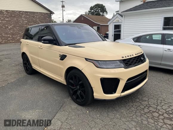 ✅ 2020 Land Rover Range Rover Sport SVR • VIN: SALWZ2RE2LA726329 • Lot: 84874645. Listed on Copart with 97,410 mi. Free auction sales archive from the USA and detailed vehicle history report at DreamBid. Image 4.