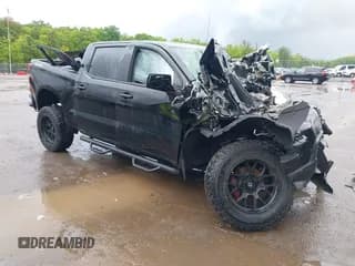 ✅ 2020 Chevrolet Silverado 1500 RST • VIN: 3GCUYEEDXLG409643 • Lot: 42335235. Wystawiony na IAAI z przebiegiem Nie podano. Bezpłatny archiwum sprzedaży aukcyjnych z USA i szczegółowy raport historii pojazdu na DreamBid. Zdjęcie 1.