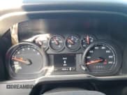 ✅ 2022 Chevrolet Silverado 1500 Custom • VIN: 1GCPABEK3NZ606123 • Лот: 81858315. Опубликован ранее на Copart с пробегом 62 835 миль. Бесплатный доступ к архиву аукционных продаж из США и подробный отчёт об истории автомобиля на DreamBid. Изображение 9.