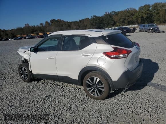 ✅ 2020 Nissan Kicks SV • VIN: 3N1CP5CV4LL495178 • Lot: 92984685. Listed on Copart with 98,630 mi. Free auction sales archive from the USA and detailed vehicle history report at DreamBid. Image 2.