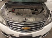 ✅ 2014 Chevrolet Traverse LT • VIN: 1GNKVGKD4EJ170258 • Lot: 43373442. Wystawiony na IAAI z przebiegiem 219 664 mil. Bezpłatny archiwum sprzedaży aukcyjnych z USA i szczegółowy raport historii pojazdu na DreamBid. Zdjęcie 10.