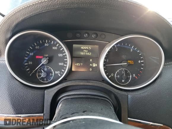 ✅ 2009 Mercedes-Benz GL 320 • VIN: 4JGBF25E29A501904 • Lot: 71660164. Listed on Copart with 161,162 mi. Free auction sales archive from the USA and detailed vehicle history report at DreamBid. Image 9.