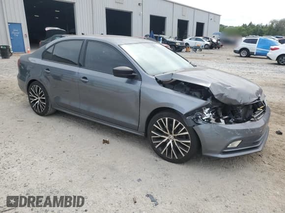 ✅ 2016 Volkswagen Jetta S • VIN: 3VW167AJ9GM334339 • Лот: 53975655. Опубликован ранее на Copart с пробегом 140 604 миль. Бесплатный доступ к архиву аукционных продаж из США и подробный отчёт об истории автомобиля на DreamBid. Изображение 4.