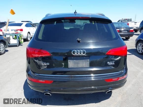 ✅ 2017 Audi Q5 Premium Plus • VIN: WA1L2AFP0HA013977 • Lot: 40137120. Wystawiony na IAAI z przebiegiem 62 834 mil. Bezpłatny archiwum sprzedaży aukcyjnych z USA i szczegółowy raport historii pojazdu na DreamBid. Zdjęcie 16.