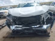 ✅ 2019 Chevrolet Silverado 1500 LT • VIN: 1GCPWCED4KZ111207 • Lot: 42992857. Wystawiony na IAAI z przebiegiem 86 934 mil. Bezpłatny archiwum sprzedaży aukcyjnych z USA i szczegółowy raport historii pojazdu na DreamBid. Zdjęcie 12.