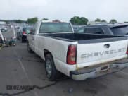 ✅ 2005 Chevrolet Silverado 1500 Work Truck • VIN: 1GCEC14X45Z145572 • Лот: 42811137. Опубликован ранее на IAAI с пробегом 283 450 миль. Бесплатный доступ к архиву аукционных продаж из США и подробный отчёт об истории автомобиля на DreamBid. Изображение 3.