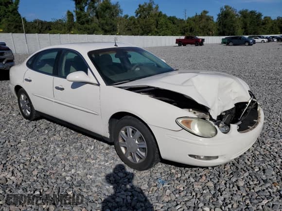 ✅ 2005 Buick LaCrosse CX • VIN: 2G4WC532051252043 • Lot: 89877345. Listed on Copart with 79,163 mi. Free auction sales archive from the USA and detailed vehicle history report at DreamBid. Image 4.