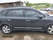 ✅ 2007 Kia Rondo EX • VIN: KNAFG526677080844 • Лот: 42242066. Опубликован ранее на IAAI с пробегом 163 936 миль. Бесплатный доступ к архиву аукционных продаж из США и подробный отчёт об истории автомобиля на DreamBid. Изображение 13.