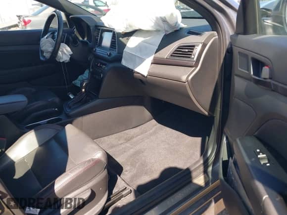 2018 Hyundai Elantra Sport с VIN KMHD04LB7JU677431, выставлен на аукционе IAAI как лот 41939373 с пробегом 89 301 миль миль и . История ставок и продаж доступна на DreamBid. Изображение 5.