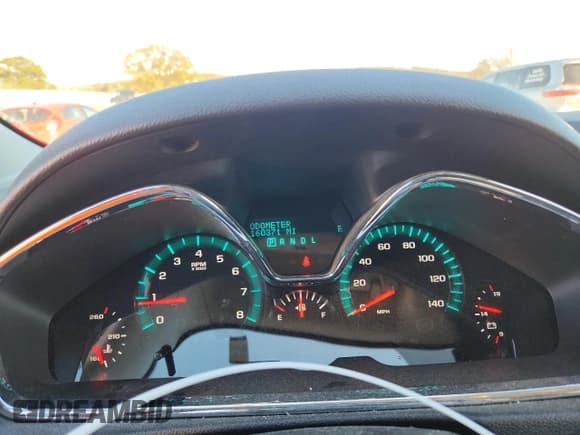 ✅ 2015 Chevrolet Traverse LT • VIN: 1GNKRGKD3FJ148211 • Lot: 89884255. Wystawiony na Copart z przebiegiem 160 371 mil. Bezpłatny archiwum sprzedaży aukcyjnych z USA i szczegółowy raport historii pojazdu na DreamBid. Zdjęcie 9.