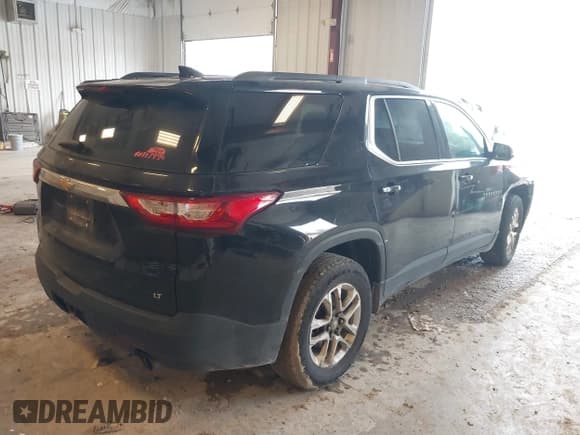 ✅ 2019 Chevrolet Traverse LT Cloth • VIN: 1GNERGKW2KJ123034 • Lot: 43498104. Wystawiony na IAAI z przebiegiem 155 224 mil. Bezpłatny archiwum sprzedaży aukcyjnych z USA i szczegółowy raport historii pojazdu na DreamBid. Zdjęcie 4.