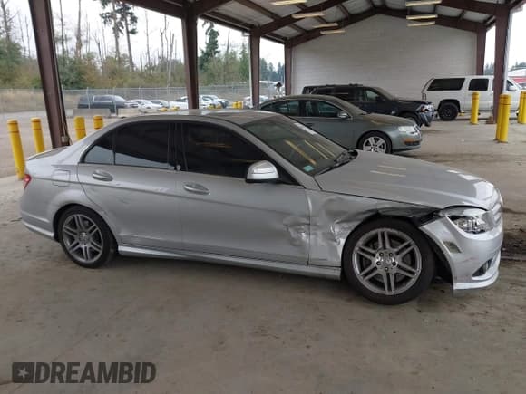 ✅ 2008 Mercedes-Benz C 350 Sport • VIN: WDDGF56X68F012232 • Lot: 43090735. Wystawiony na IAAI z przebiegiem 64 291 mil. Bezpłatny archiwum sprzedaży aukcyjnych z USA i szczegółowy raport historii pojazdu na DreamBid. Zdjęcie 13.