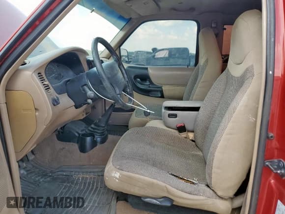 ✅ 2000 Ford Ranger XL • VIN: 1FTYR14C9YTA38761 • Lot: 80686415. Listed on Copart with 301,170 mi. Free auction sales archive from the USA and detailed vehicle history report at DreamBid. Image 7.