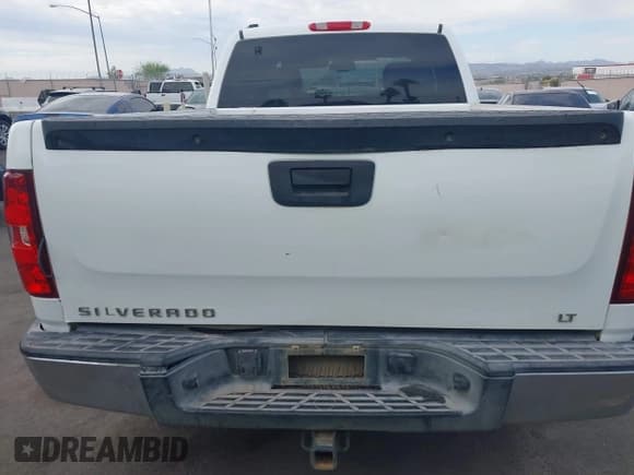 ✅ 2007 Chevrolet Silverado 1500 Work Truck • VIN: 1GCEC19CX7Z566138 • Lot: 42360347. Listed on IAAI with 174,353 mi. Free auction sales archive from the USA and detailed vehicle history report at DreamBid. Image 18.
