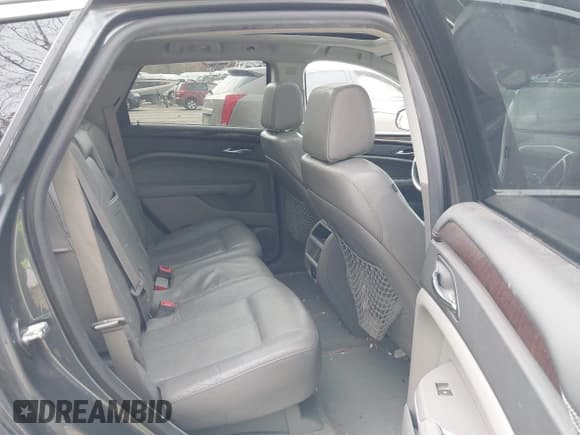 ✅ 2010 Cadillac SRX Luxury Collection • VIN: 3GYFNDEY2AS639406 • Lot: 43559781. Listed on IAAI with 166,825 mi. Free auction sales archive from the USA and detailed vehicle history report at DreamBid. Image 8.