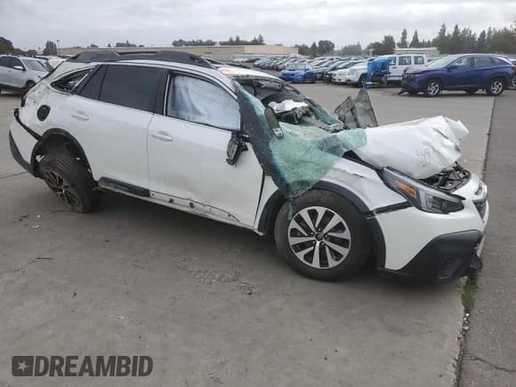 ✅ 2022 Subaru Outback Premium • VIN: 4S4BTAFC2N3254527 • Lot: 85718025. Wystawiony na Copart z przebiegiem Nie podano. Bezpłatny archiwum sprzedaży aukcyjnych z USA i szczegółowy raport historii pojazdu na DreamBid. Zdjęcie 4.