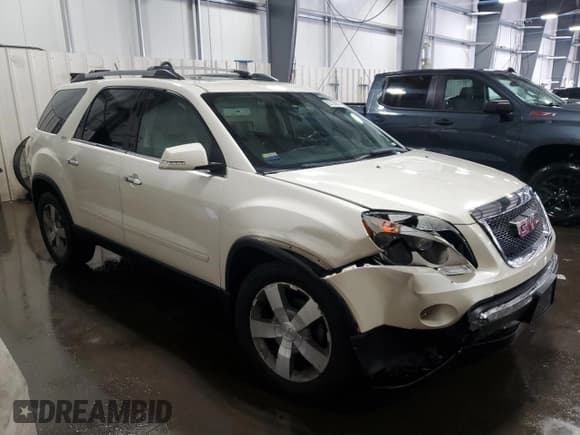 ✅ 2011 GMC Acadia SLT2 • VIN: 1GKKVSED4BJ171823 • Lot: 82108855. Listed on Copart with 198,187 mi. Free auction sales archive from the USA and detailed vehicle history report at DreamBid. Image 4.