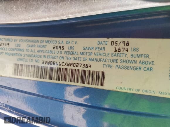 ✅ 1998 Volkswagen Beetle • VIN: 3VWBB61CXWM027384 • Лот: 42820668. Опубликован ранее на IAAI с пробегом 111 692 миль. Бесплатный доступ к архиву аукционных продаж из США и подробный отчёт об истории автомобиля на DreamBid. Изображение 9.