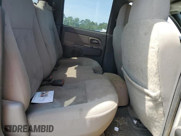 ✅ 2004 Chevrolet Colorado 1SB LS Z85 • VIN: 1GCDT136848106427 • Лот: 63409575. Опубликован ранее на Copart с пробегом 290 864 миль. Бесплатный доступ к архиву аукционных продаж из США и подробный отчёт об истории автомобиля на DreamBid. Изображение 10.