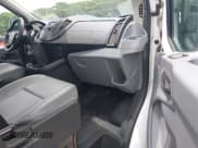 ✅ 2017 Ford Transit • VIN: 1FTYE1YM0HKA68185 • Lot: 42788479. Listed on IAAI with 158,194 mi. Free auction sales archive from the USA and detailed vehicle history report at DreamBid. Image 5.
