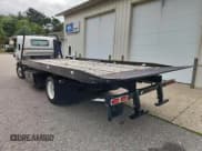 ✅ 2020 Isuzu NQR IBT • VIN: JALE5W169L7305035 • Lot: 76352564. Wystawiony na Copart z przebiegiem 93 159 mil. Bezpłatny archiwum sprzedaży aukcyjnych z USA i szczegółowy raport historii pojazdu na DreamBid. Zdjęcie 4.