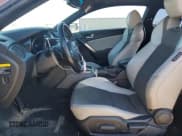 ✅ 2013 Hyundai Genesis Coupe 2.0T • VIN: KMHHT6KD6DU091878 • Lot: 53606815. Wystawiony na Copart z przebiegiem 142 441 mil. Bezpłatny archiwum sprzedaży aukcyjnych z USA i szczegółowy raport historii pojazdu na DreamBid. Zdjęcie 7.