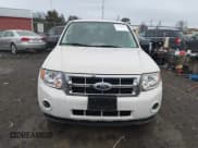 ✅ 2012 Ford Escape XLS • VIN: 1FMCU9C71CKA45029 • Lot: 43790472. Wystawiony na IAAI z przebiegiem 83 508 mil. Bezpłatny archiwum sprzedaży aukcyjnych z USA i szczegółowy raport historii pojazdu na DreamBid. Zdjęcie 12.