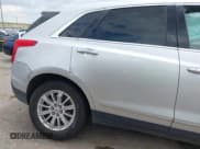 ✅ 2018 Cadillac XT5 FWD • VIN: 1GYKNARS4JZ107208 • Lot: 42745725. Wystawiony na IAAI z przebiegiem 181 971 mil. Bezpłatny archiwum sprzedaży aukcyjnych z USA i szczegółowy raport historii pojazdu na DreamBid. Zdjęcie 6.
