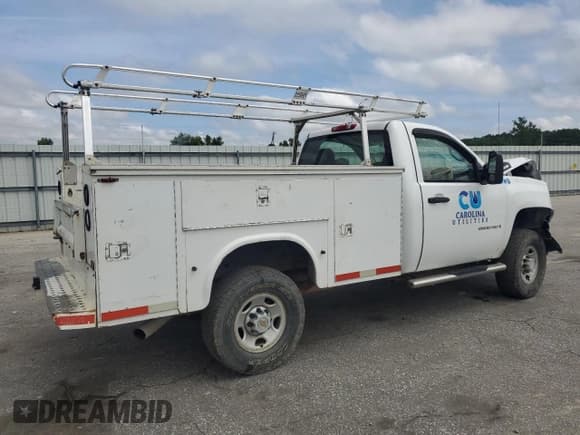 ✅ 2007 Chevrolet Silverado 2500HD • VIN: 1GBHK24K07E509205 • Лот: 58757375. Опубликован ранее на Copart с пробегом Не указан. Бесплатный доступ к архиву аукционных продаж из США и подробный отчёт об истории автомобиля на DreamBid. Изображение 3.