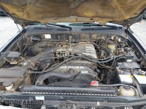 ✅ 1996 Toyota Tacoma • VIN: 4TAWN72N6TZ206531 • Lot: 42915598. Wystawiony na IAAI z przebiegiem 261 050 mil. Bezpłatny archiwum sprzedaży aukcyjnych z USA i szczegółowy raport historii pojazdu na DreamBid. Zdjęcie 10.