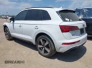 ✅ 2024 Audi Q5 S line Premium Plus • VIN: WA1EAAFYXR2054911 • Лот: 42981572. Опубликован ранее на IAAI с пробегом 16 247 миль. Бесплатный доступ к архиву аукционных продаж из США и подробный отчёт об истории автомобиля на DreamBid. Изображение 3.