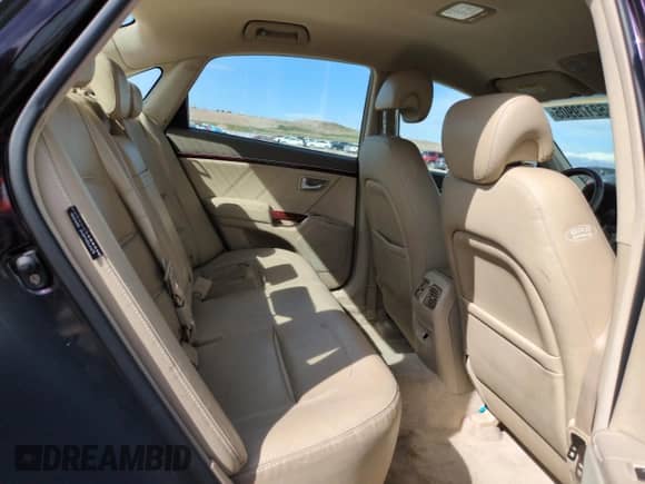 2006 Hyundai Azera SE с VIN KMHFC46F36A057974, выставлен на аукционе Copart как лот 52179905 с пробегом 142 391 миль миль и Списание • Salvage title. История ставок и продаж доступна на DreamBid. Изображение 10.