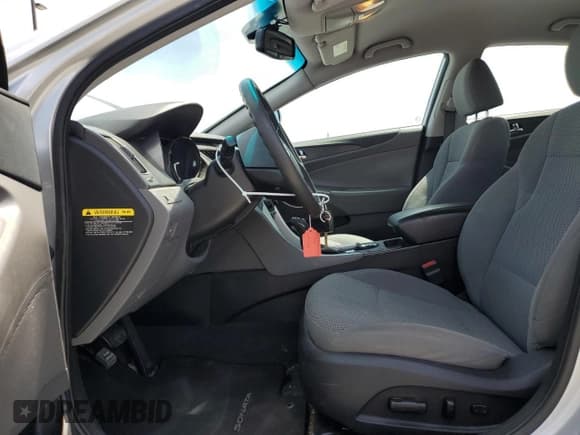 ✅ 2013 Hyundai Sonata GLS • VIN: 5NPEB4AC4DH671793 • Lot: 57382104. Listed on Copart with 40,139 mi. Free auction sales archive from the USA and detailed vehicle history report at DreamBid. Image 7.