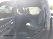 ✅ 2024 Ram 2500 Big Horn • VIN: 3C6UR5DJ5RG275886 • Lot: 43544114. Wystawiony na IAAI z przebiegiem 47 263 mil. Bezpłatny archiwum sprzedaży aukcyjnych z USA i szczegółowy raport historii pojazdu na DreamBid. Zdjęcie 8.