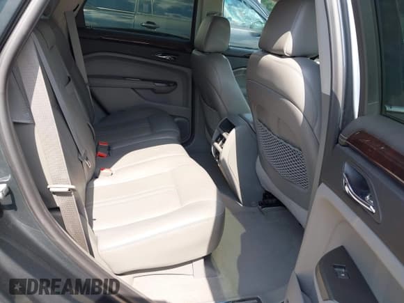 ✅ 2012 Cadillac SRX Luxury Collection • VIN: 3GYFNAE35CS641592 • Lot: 42382400. Wystawiony na IAAI z przebiegiem 150 559 mil. Bezpłatny archiwum sprzedaży aukcyjnych z USA i szczegółowy raport historii pojazdu na DreamBid. Zdjęcie 8.