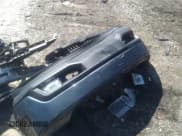 ✅ 2020 Chevrolet Silverado 1500 RST • VIN: 1GCUYEEL6LZ264236 • Lot: 41617642. Wystawiony na IAAI z przebiegiem 127 123 mil. Bezpłatny archiwum sprzedaży aukcyjnych z USA i szczegółowy raport historii pojazdu na DreamBid. Zdjęcie 18.