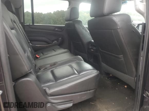 ✅ 2016 Chevrolet Suburban LT • VIN: 1GNSCHKC1GR237471 • Lot: 83938735. Listed on Copart with 212,095 mi. Free auction sales archive from the USA and detailed vehicle history report at DreamBid. Image 11.