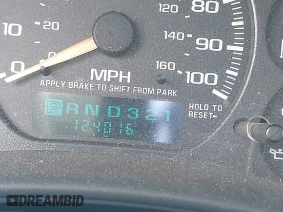 ✅ 2002 Chevrolet Suburban LS • VIN: 3GNGK26G82G306927 • Лот: 42027513. Опубликован ранее на IAAI с пробегом 124 016 миль. Бесплатный доступ к архиву аукционных продаж из США и подробный отчёт об истории автомобиля на DreamBid. Изображение 7.