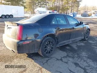 ✅ 2006 Cadillac STS-V • VIN: 1G6DX67DX60180432 • Lot: 41401499. Wystawiony na IAAI z przebiegiem Nie podano. Bezpłatny archiwum sprzedaży aukcyjnych z USA i szczegółowy raport historii pojazdu na DreamBid. Zdjęcie 4.