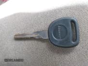 ✅ 2003 Chevrolet Suburban LS • VIN: 3GNEC16Z93G291596 • Лот: 42635227. Опубликован ранее на IAAI с пробегом 198 645 миль. Бесплатный доступ к архиву аукционных продаж из США и подробный отчёт об истории автомобиля на DreamBid. Изображение 11.