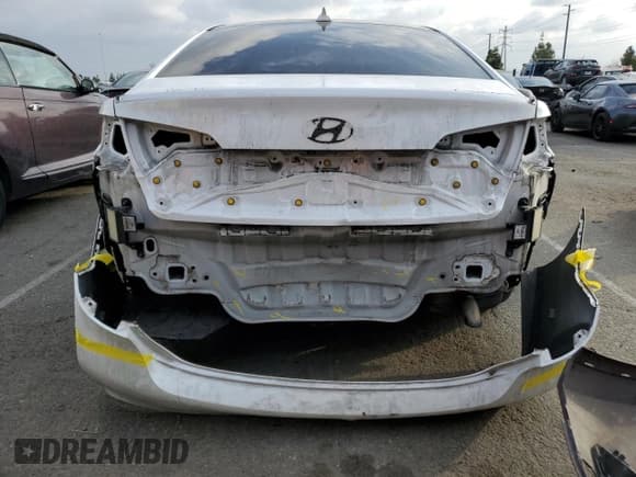 ✅ 2016 Hyundai Sonata • VIN: KMHE14L26GA024813 • Лот: 73361603. Опубликован ранее на Copart с пробегом 103 748 миль. Бесплатный доступ к архиву аукционных продаж из США и подробный отчёт об истории автомобиля на DreamBid. Изображение 6.