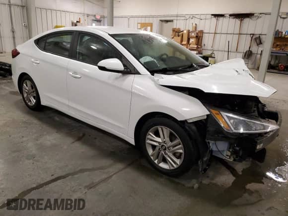 ✅ 2019 Hyundai Elantra SEL • VIN: 5NPD84LF5KH418173 • Лот: 85333065. Опубликован ранее на Copart с пробегом 70 534 миль. Бесплатный доступ к архиву аукционных продаж из США и подробный отчёт об истории автомобиля на DreamBid. Изображение 4.