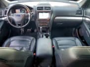 ✅ 2017 Ford Explorer XLT • VIN: 1FM5K8D83HGB70849 • Lot: 94141405. Wystawiony na Copart z przebiegiem 108 809 mil. Bezpłatny archiwum sprzedaży aukcyjnych z USA i szczegółowy raport historii pojazdu na DreamBid. Zdjęcie 8.